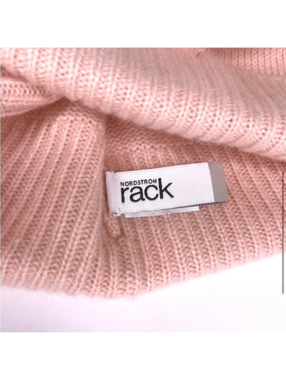 NORDSTROM Rack NEW 100% Cashmere Beanie Hat Blush Pink NEW